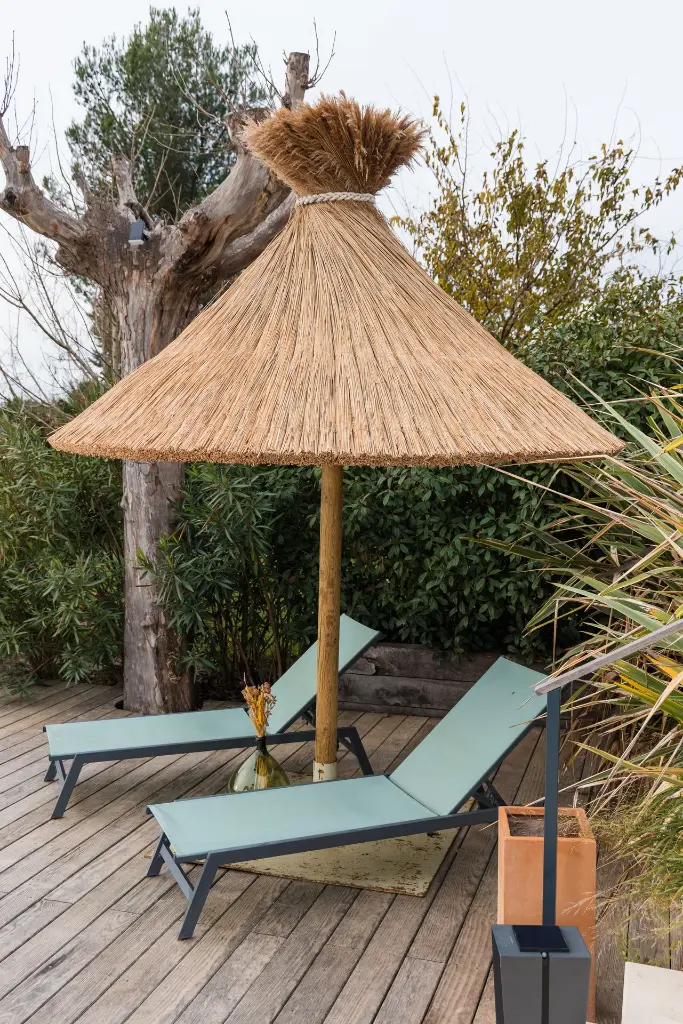 007 - DEURRIEU Garage Combe Maillane Photo Villa.webp