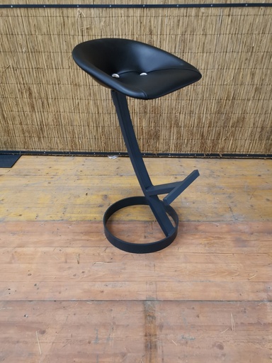 TABOURET METAL ASSISE "CUVETTE"